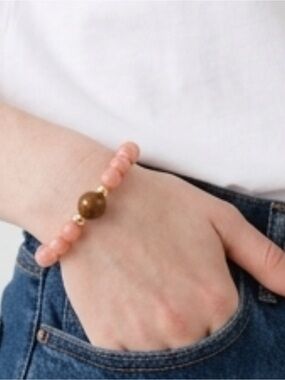 Bohdi bead stretch bracelet